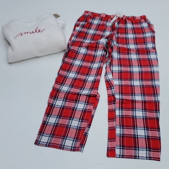 NEW L SMILE ED ELLEN DEGENERES buffalo plaid red sherpa HOLIDAY PAJAMAS NWT - Picture 2 of 16